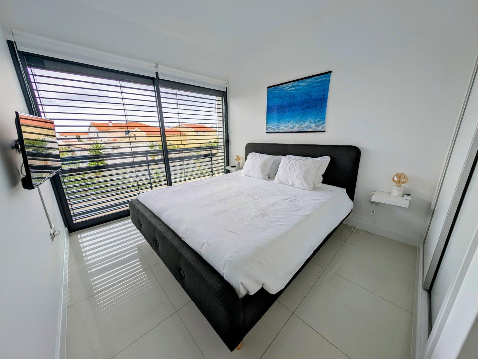 Aurea -